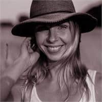 DR. CARRIE WATKINS-Ma-Wellness
